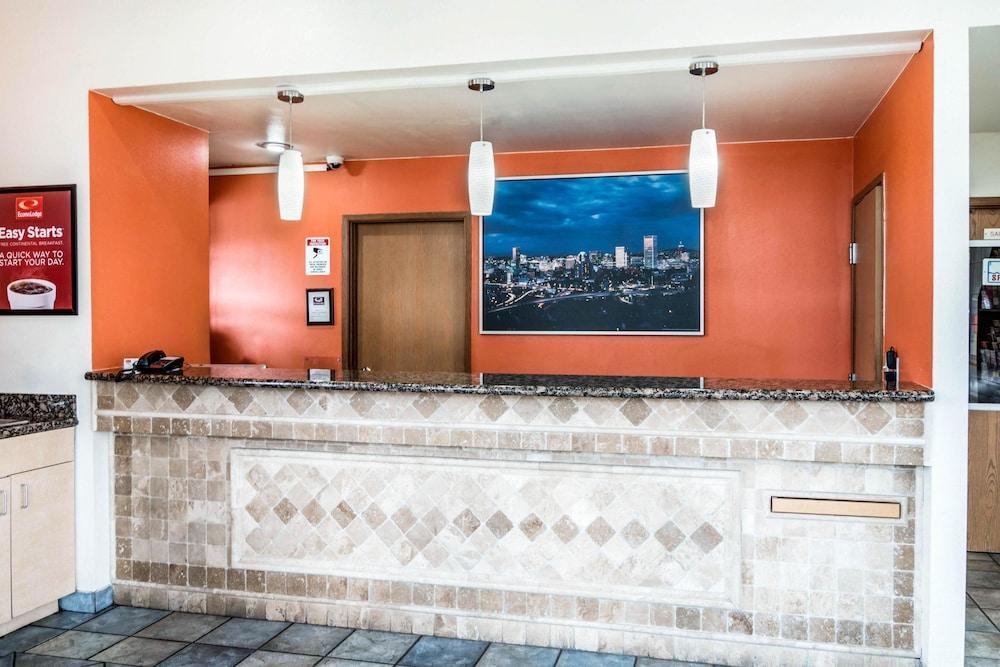 Econo Lodge Portland Airport Eksteriør bilde