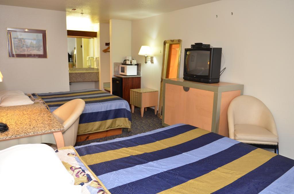 Econo Lodge Portland Airport Eksteriør bilde