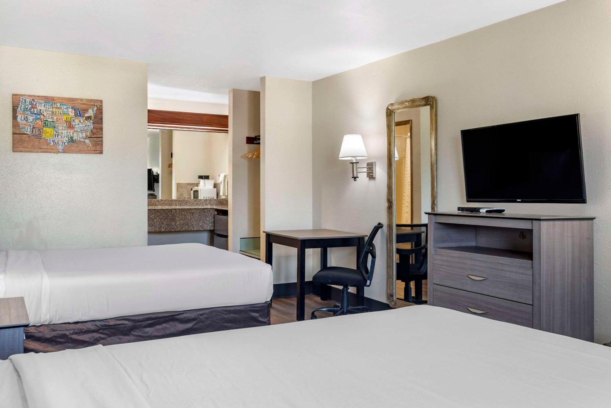 Econo Lodge Portland Airport Eksteriør bilde