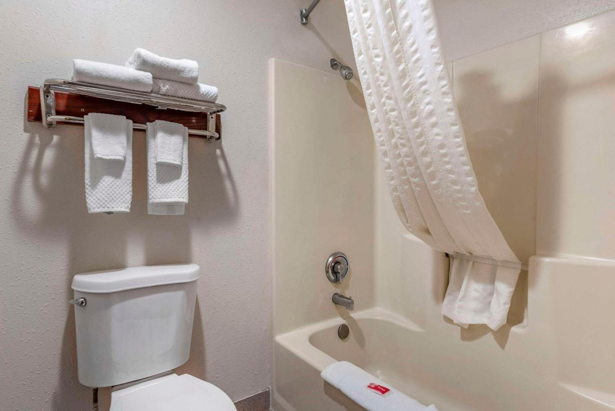 Econo Lodge Portland Airport Eksteriør bilde